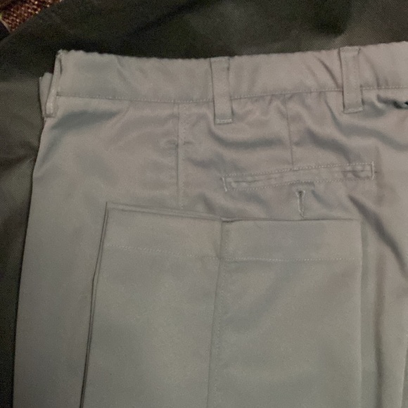 Dockers Golf Pants - Picture 3 of 3